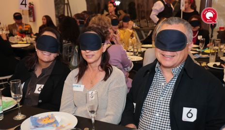  Laura Rodríguez, Carmen y Lisandro Bravo.