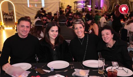  Jesús Jiménez, María José Carrera, Lorena Lara y Alejandra Labastida.