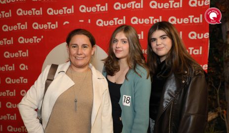  Lizet Morales, Pao y Clara Rosas.