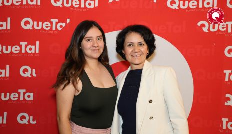  Paola Hurtado y Maru Aguilar.