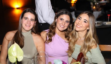  Mercedes Díaz, María Dolores Gómez y Estefanía Leija.