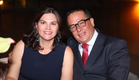  Sandra Enrigue y Ernesto Robles.