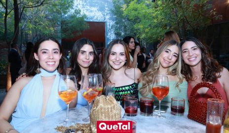  Paulina Suárez, Rocío de la Vega, Denisse Valle, Estefanía Leija y Paula Ochoa.