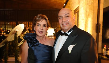  Ana Hunter y José Ángel Morales, papás de la novia.
