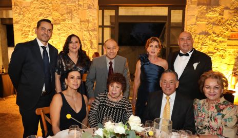  Familia Morales.