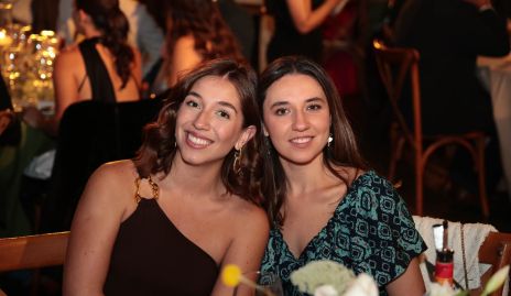  Prisci Martínez y Adri Martins.