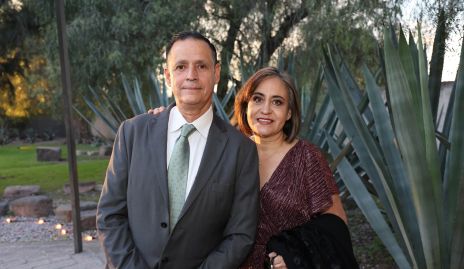  Gustavo García y Gabriela Mora.