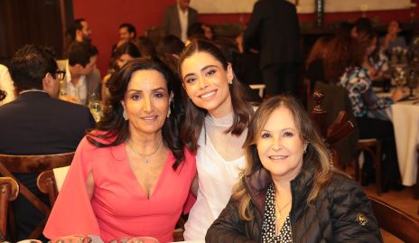  Alejandra Alcalde, Susana de Luna e Ingrid Pérez.