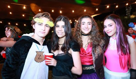  Christian Naranjo, Pía Vidal, Isa Reyes y Pau de la Rosa.