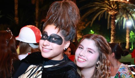  Romina Enríquez y Danna Heinze.