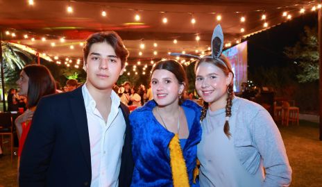  Demetrio Rivera, Manuela Zambrano y Michelle Heinze.