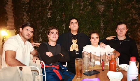  Leonardo Maya, Jorge Jaramillo, Víctor Tame, Xavier Herrera y Amaury Artolózaga.