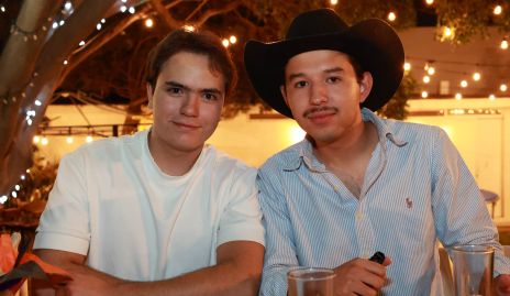  Amaury Artolózaga y Marco Camarena.