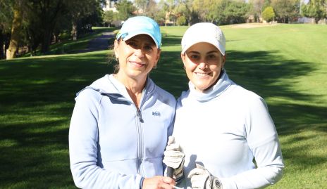 Gaby Godínez y Mariana González.