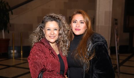  Beatriz Martínez y Jaqueline Pons.