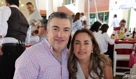  José Antonio Leos y Nardine Chevaile.