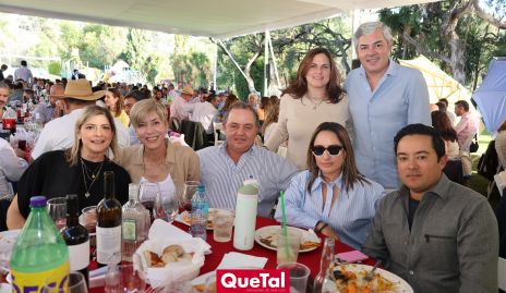  Carla Verástegui, Karen Corona, Manuel Cué, Patricia Huerta, Fidel Andrade, Cristina Vargas y Gerardo Gómez.