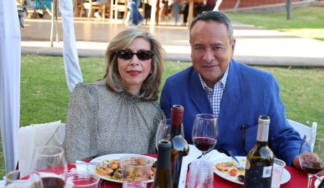  Alma Aradillas y Gustavo Rodríguez.