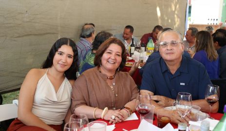  Carlos, Mónica y Carolina Brueggerhoff.