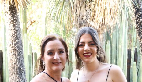  Maricarmen Alfaro y Natalia Rivera.