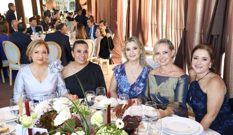  Guadalupe Zárate, Amaranta Rodríguez, Maricarmen Palomino, Margarita Toral y Maricarmen Alfaro.