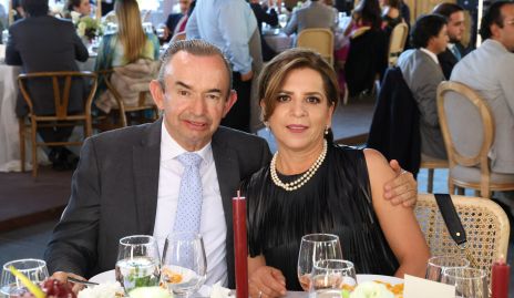  Alejandro Pérez y Ana Emelia Tobías.