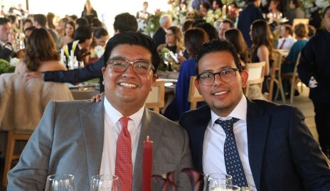  Carlos y Juan Manuel.