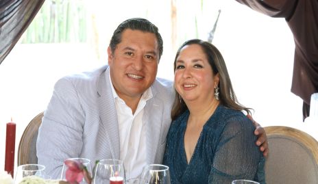  Luis Miguel Cariño y Claudia García.