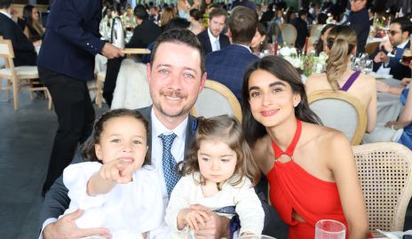  Eduardo Chío, Carolina Díaz, Roberta Nava y Ana Graciela Chío.
