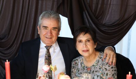  Carlos Martínez y Acela Luna.