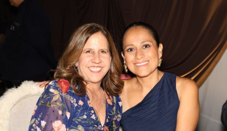  Claudia Nava y Pilar Reyes.