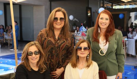  Mónica Gaviño, Patricia Gómez, Teresa Yamín y Adriana Jiménez.