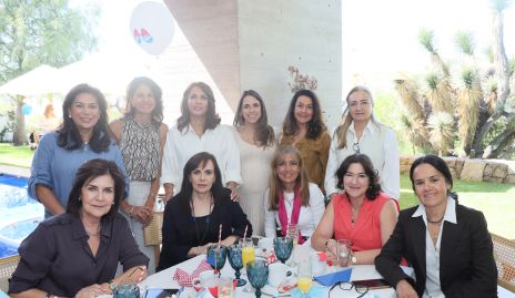   Verónica García, Malena Güemes, Raquel Altamirano, Paulina Aguirre, Martha López, María Elena Ramírez, Coco Mendizábal, Alicia Gallegos, Araceli Foyo, Sofía Palau y Roxana Gutierrez.