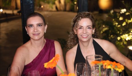  Karina Navarro y Gaby Cubillas.