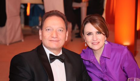  Arturo Salomón y Yamile Said.