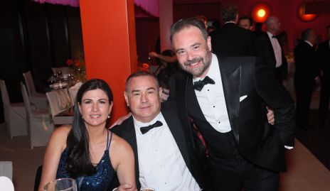  Cecilia Rangel, Julio Herrera y Patricio Cano.