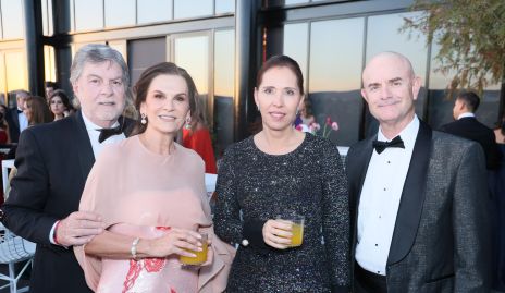  Juan Carlos Valladares, Raquel Eichelmann, Elma Fierro y Rodolfo Fierro.