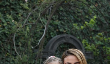  Joaquina Stahl y María Lorca.