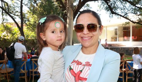  Sofía y Lucía Sánchez.