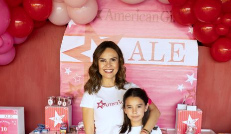  Alejandra Díaz de león y su hija Ale Conde.