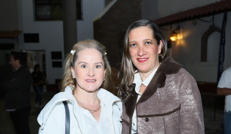  Elizabeth Heinze y Ale Garfias.