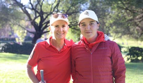  Ivette Coulon y Mariana Acebo.