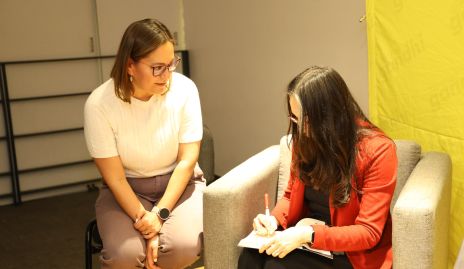  Liliana Rivera y Ligia Urroz.