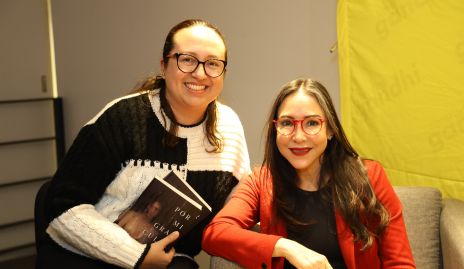  Urendi Pozos y Ligia Urroz.