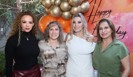  Carla Couble, Edith García, Argentina Doval y Saira Minero.