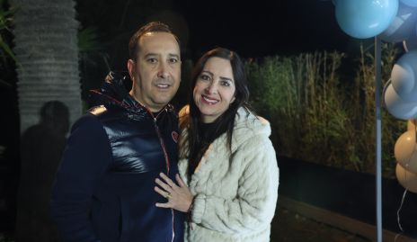  Enrique González y Karina Morales.