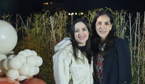  Karina Morales y Paola Dávila.