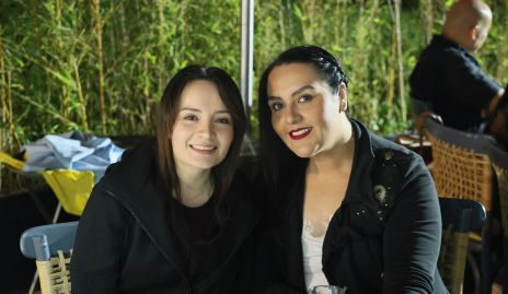  Marina Resendiz y Tita Guajardo.