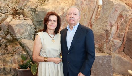  Lorena Goudet y Carlos Hernández, Abuelos de Alonso.