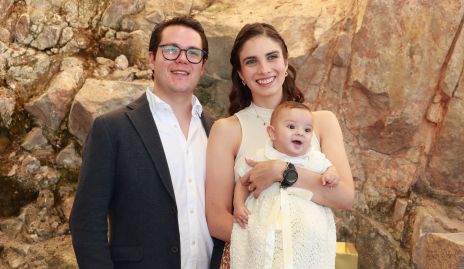  Rodrigo Maza, Sandra Acosta y Alonso Hernández.